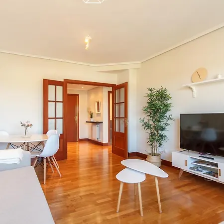 Amplio Y Luminoso Sobre La Ría De Baracaldo