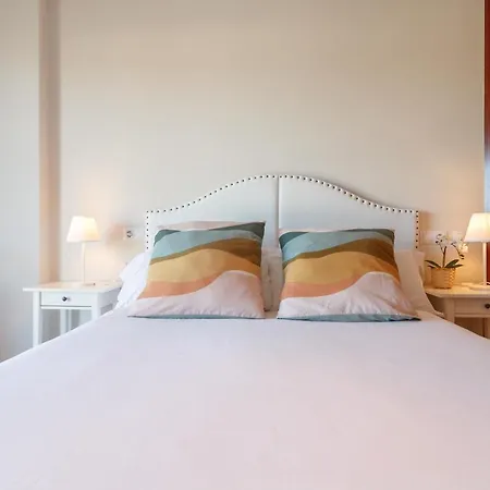 Lejlighed Amplio Y Luminoso Sobre La Ria De *