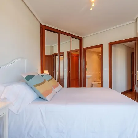 Amplio Y Luminoso Sobre La Ria De Lejlighed Barakaldo